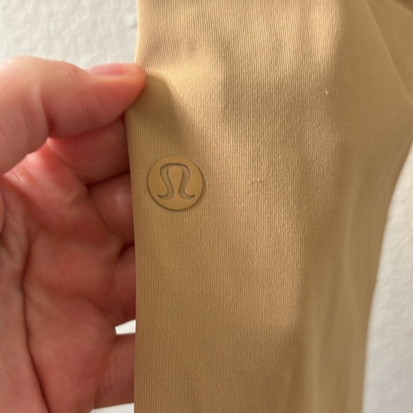 Lululemon On the Fly Jogger 25" *Luxtreme - Picture 6 of 8